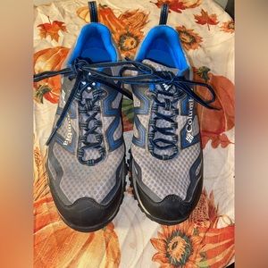 Columbia shoes men size 9 blue and grey